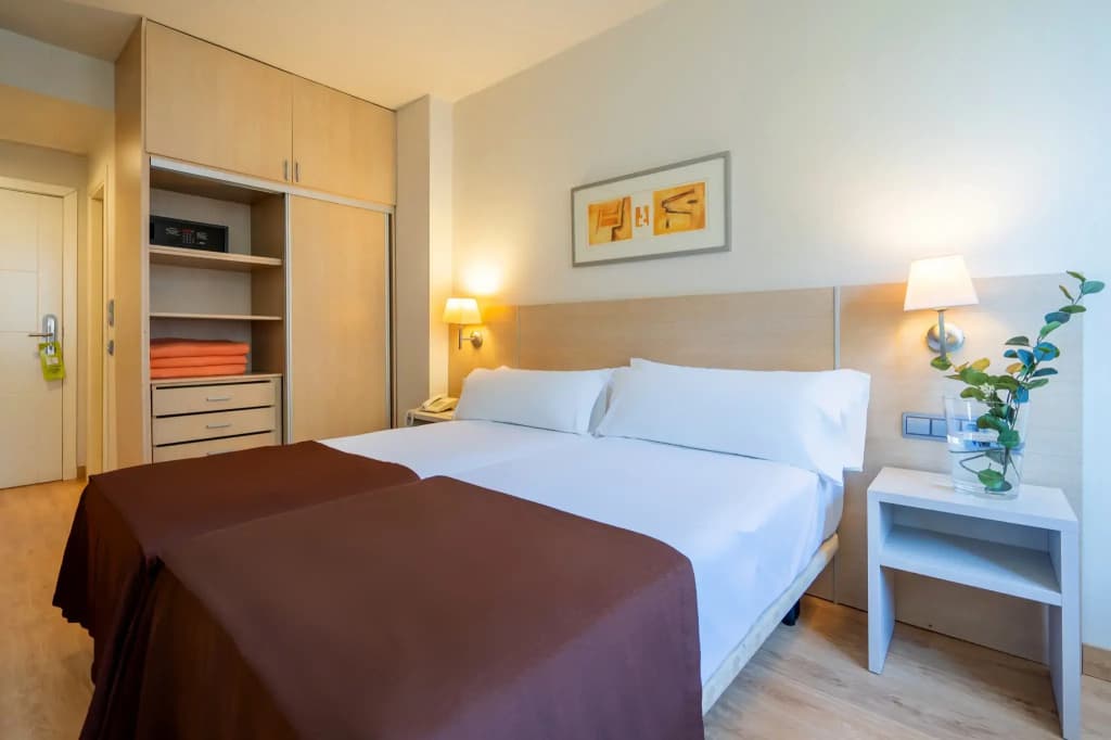 Hotel Glories - photo 6