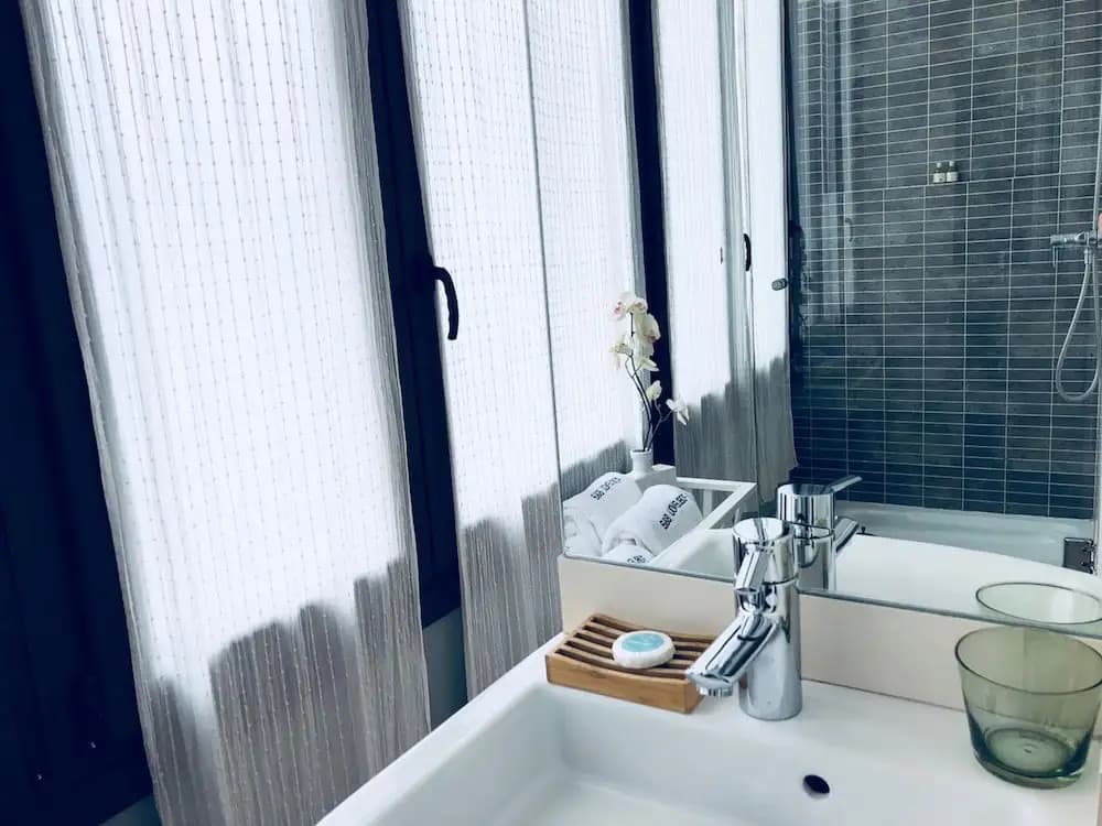 Hostal B&B Poblenou - photo 9