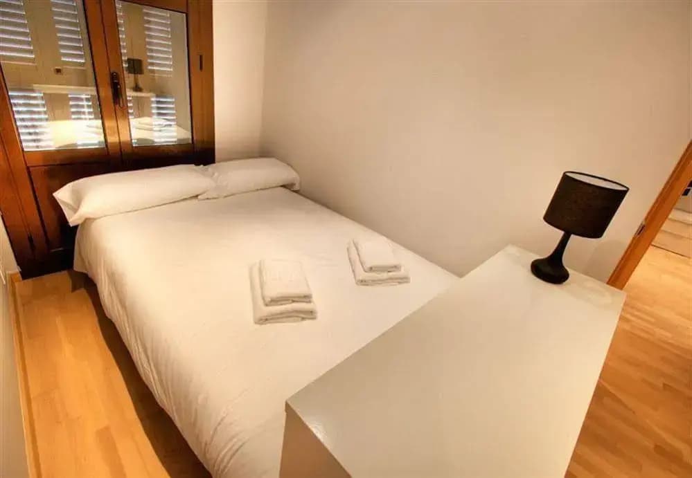 Tamarit Apartments - photo 5