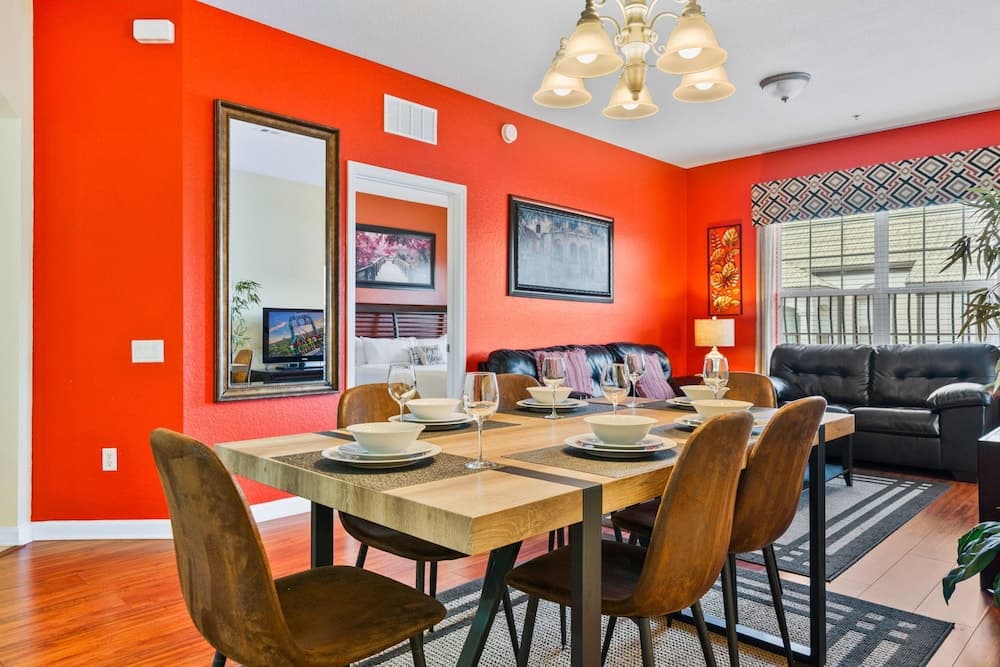 Spacious Vista Cay Condo, Close to Conv. Center - photo 7