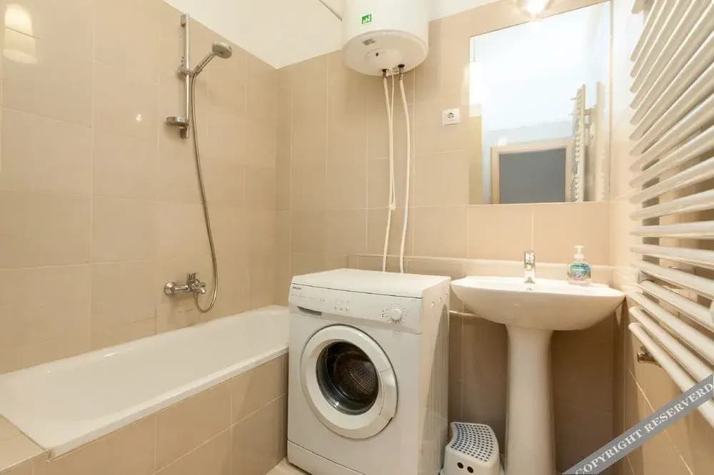 Central Parker Apartments - photo 9