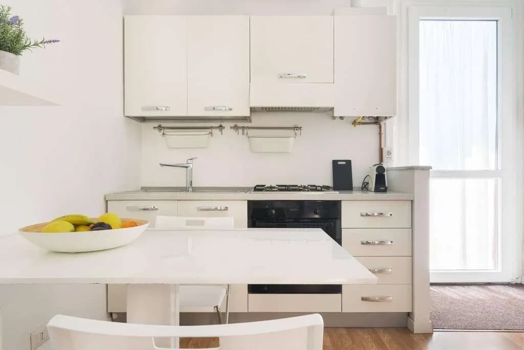 Charming Milanese Apartments - photo 21