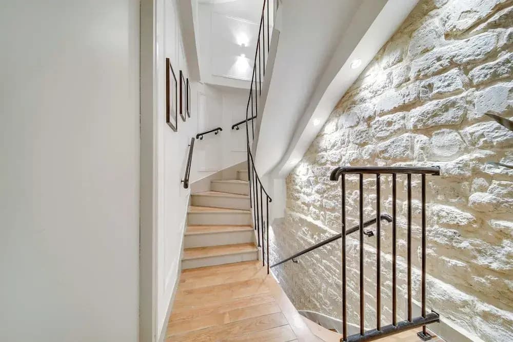 Amazing Historical Parisien Studio Next TO Louvre Area ! - 2 - photo 12