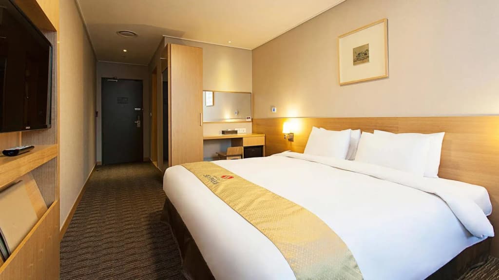 Hotel Skypark Central Myeongdong - photo 5