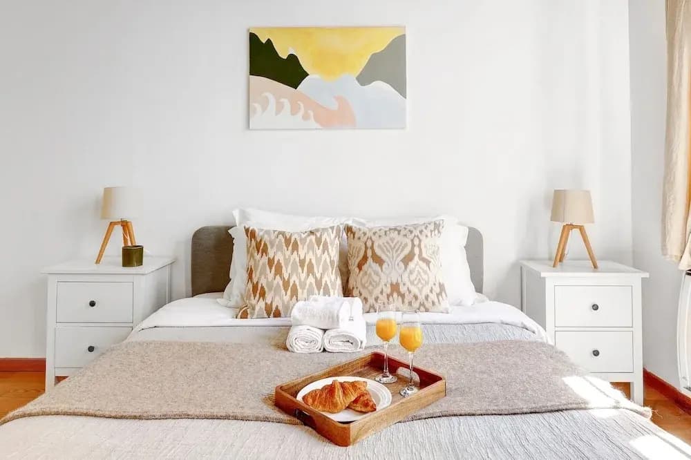 Charming 1BR Near Latin Quarter - photo 4