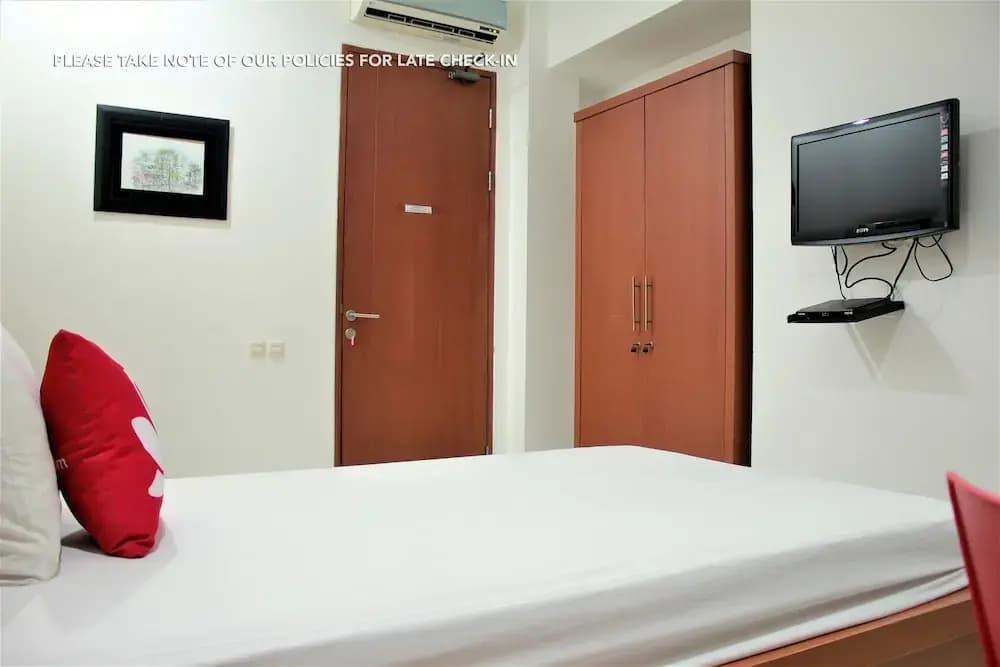 ZEN Rooms Setiabudi 15 - photo 10