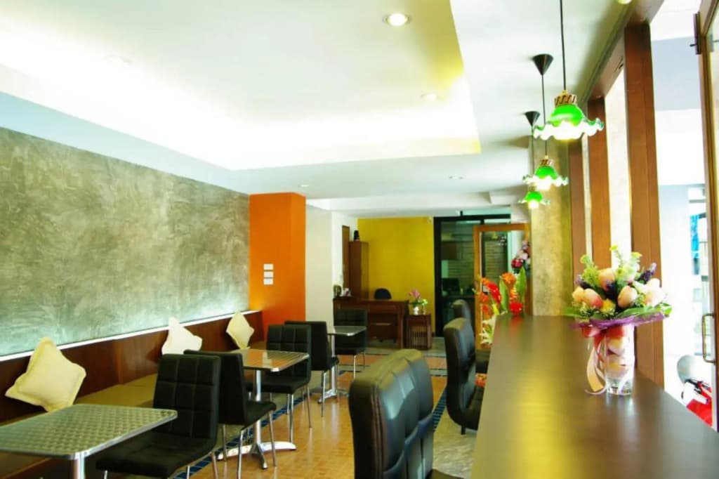 Sunshine House - photo 18
