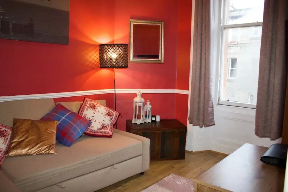 1 Bedroom Flat Off Leith Walk - photo 4