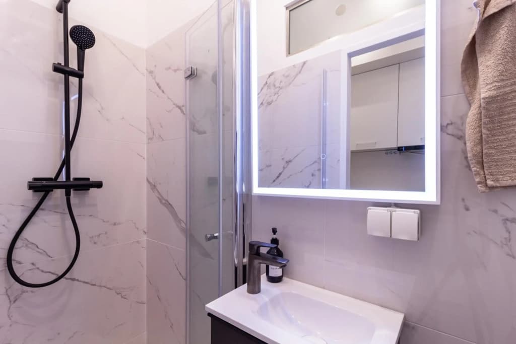 Central Apartment - photo 7