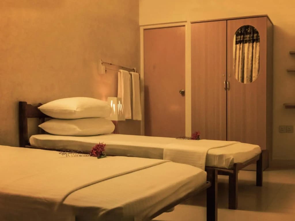 Fima Guesthouse - photo 4