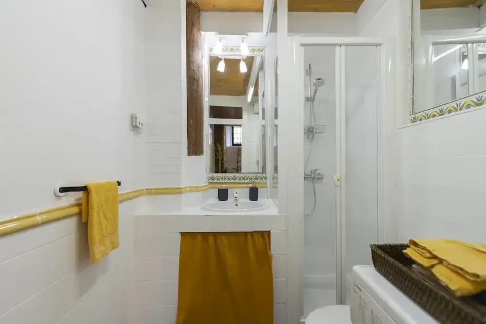 Dobo Homes Redondilla Apartment - photo 7
