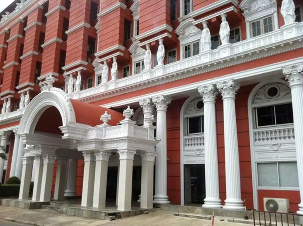 Suda Palace Hotel - photo 1