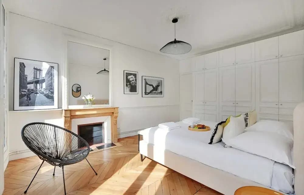 Sublime Apartment Center of Paris Le Marais 3 Bdrs - photo 2