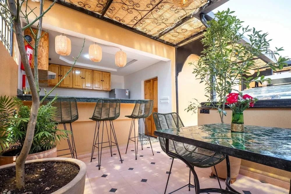 Riad Koutchi - photo 20