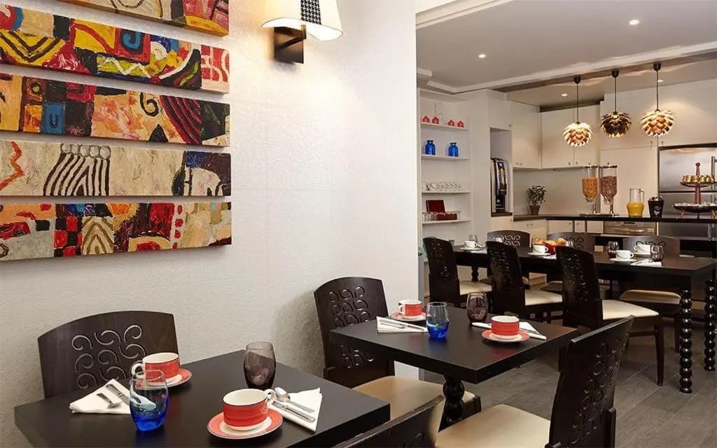 Hôtel Miramar - photo 17