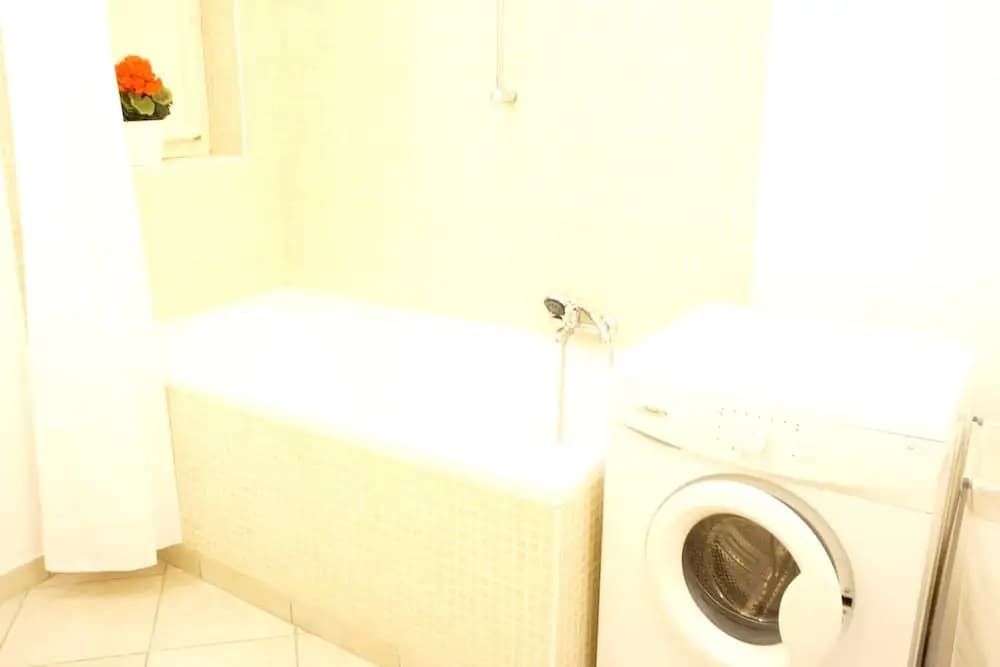 Apartment With 2 Bedrooms in Budapest, With Wonderful City View, Terrace and Wifi - photo 2
