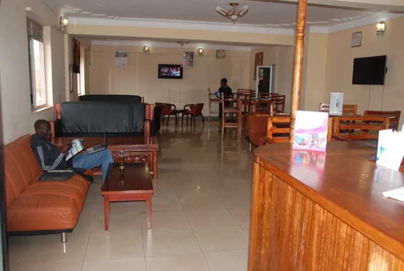 Centra Inn - photo 23