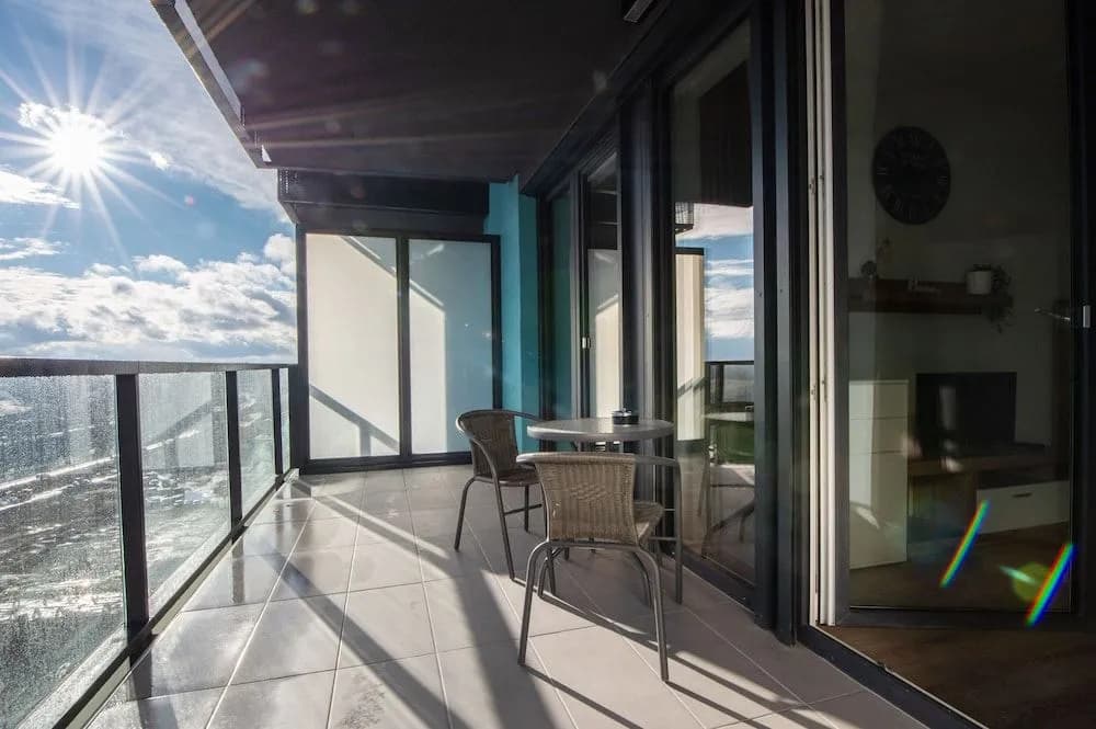 WaterFront City Apartments by FirstHost - photo 6