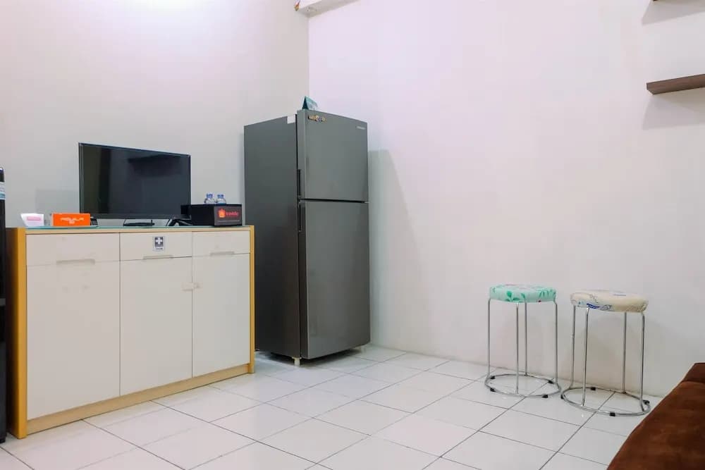 Comfy City View 1BR Apartment Menteng Square - photo 12