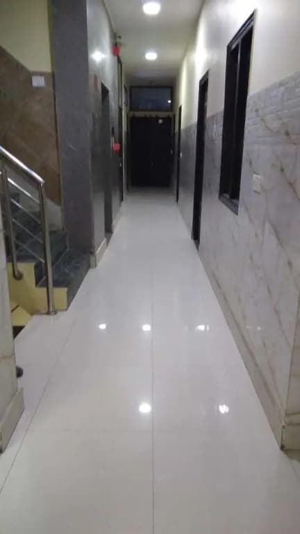 Hotel Dilli - photo 8