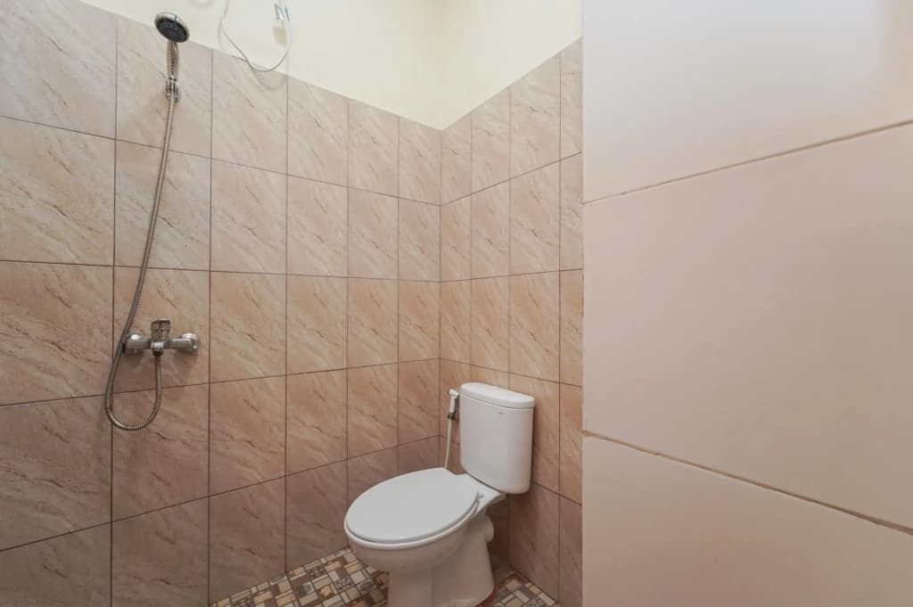OYO 779 Mn One Residence Syariah Near ITC Cempaka Mas Near Kalbe Farma - photo 7