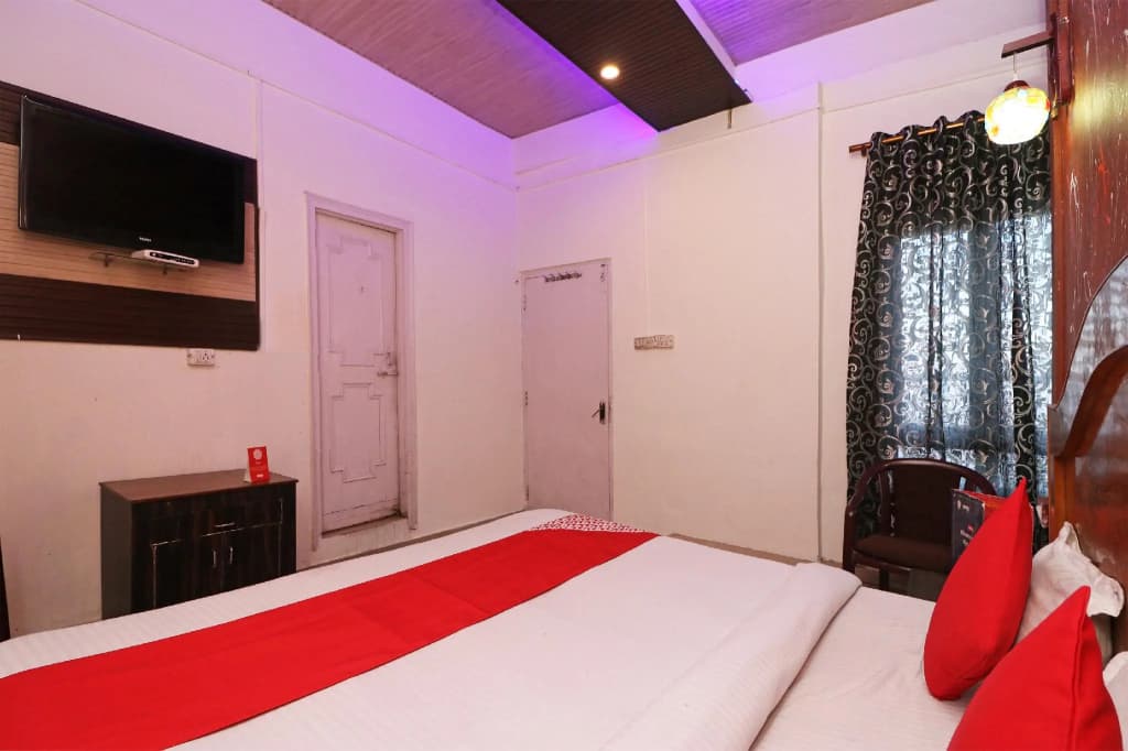 OYO 74356 Hotel Silver Tree - main photo