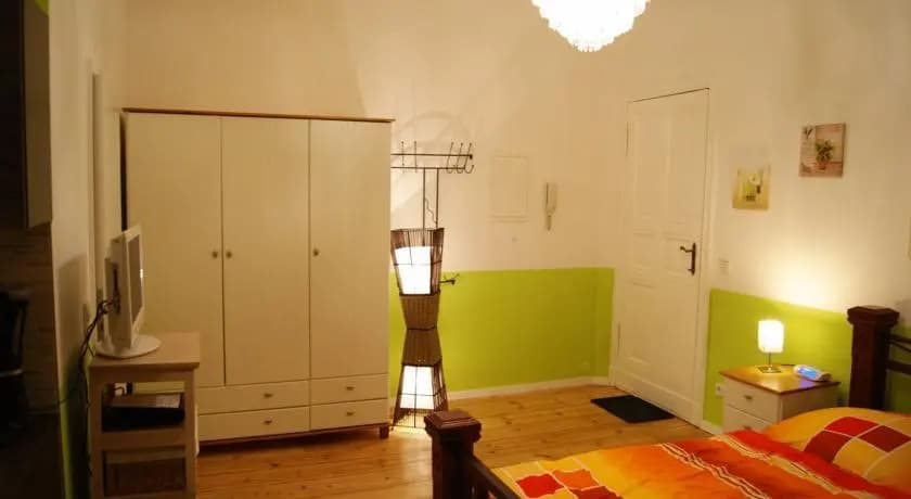 Apartment House Simon-Dach - photo 5