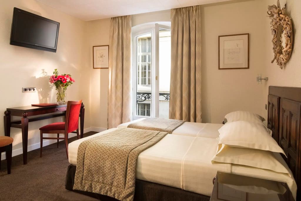 Hotel Delavigne - photo 7