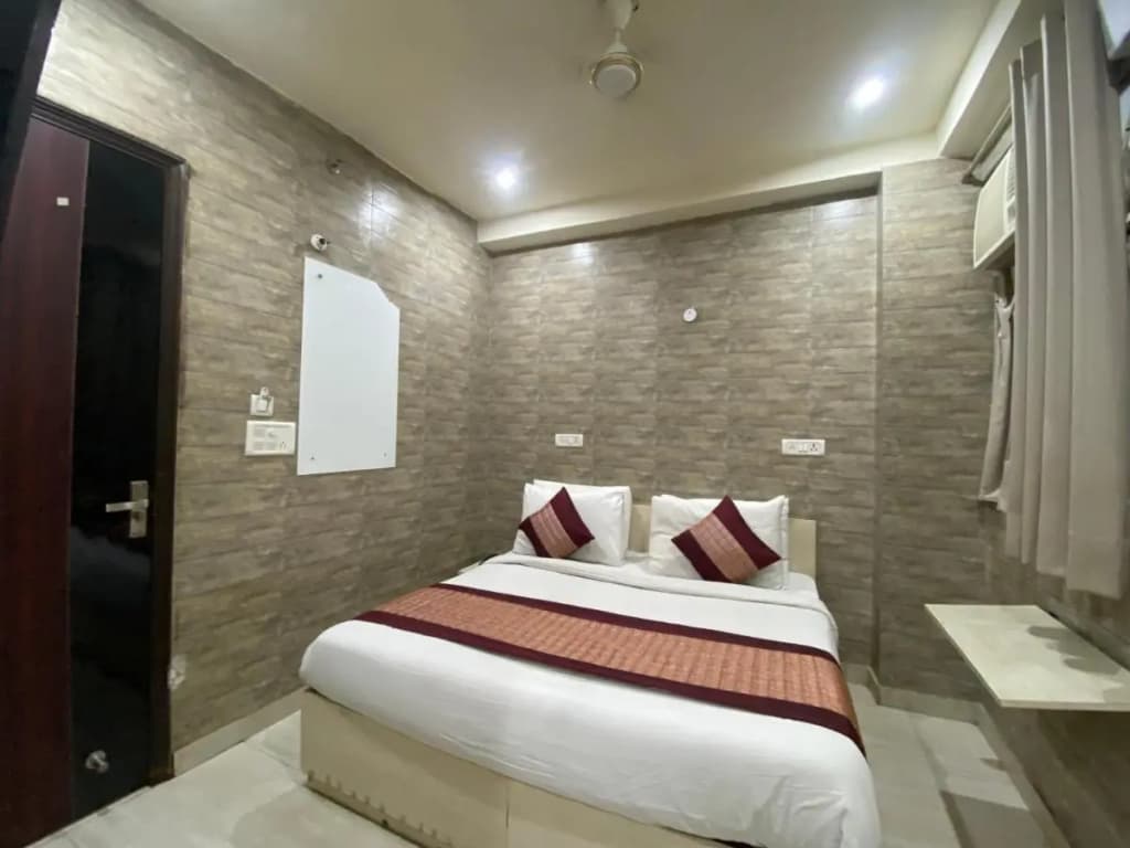 Hotel Red Chilly - photo 32