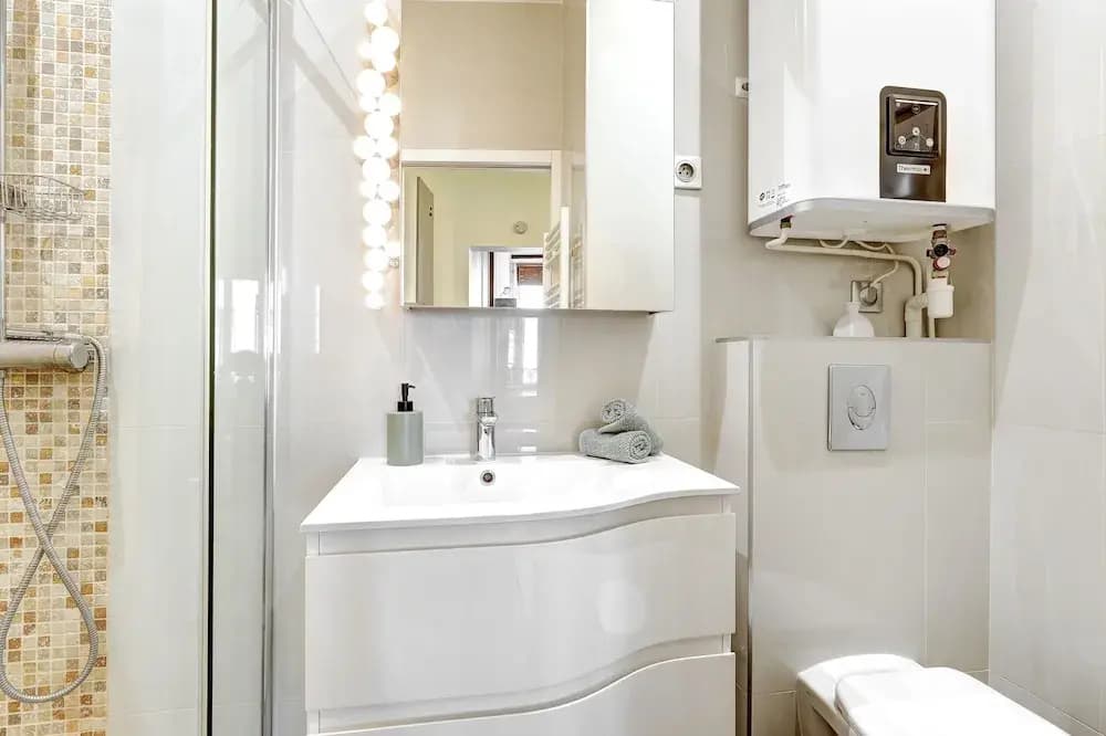 Elegant Studio in Le Marais - Sleeps 4 - photo 9