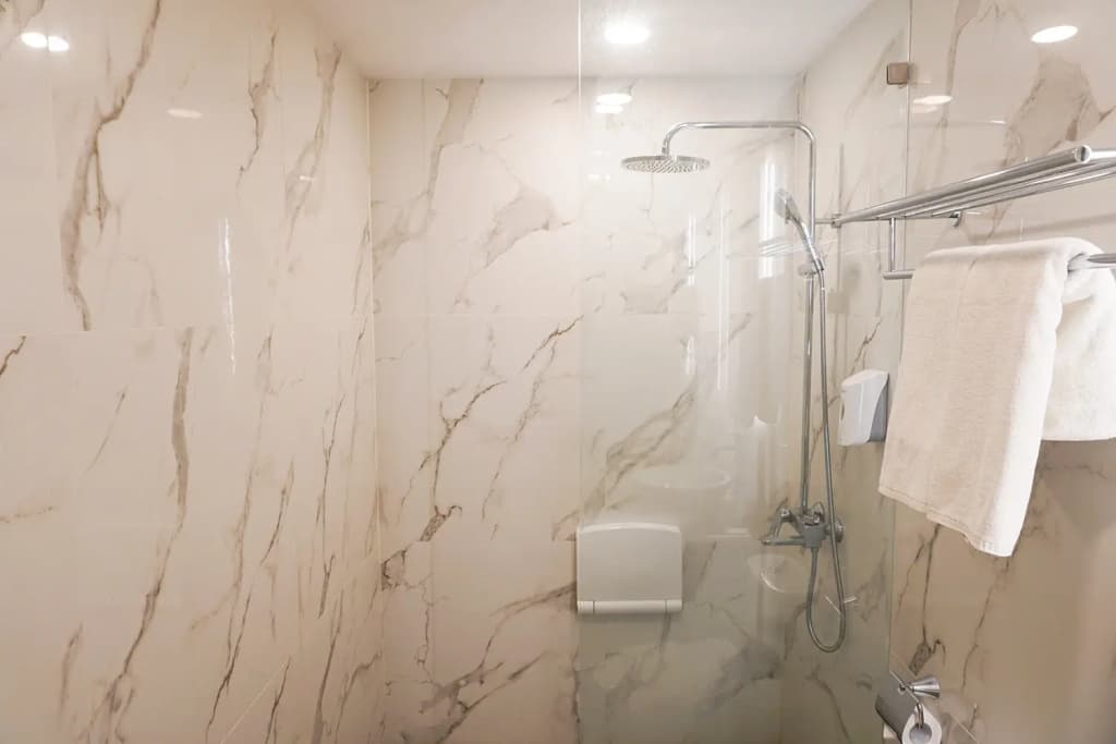MaxOne Signature Glodok Jakarta - photo 34
