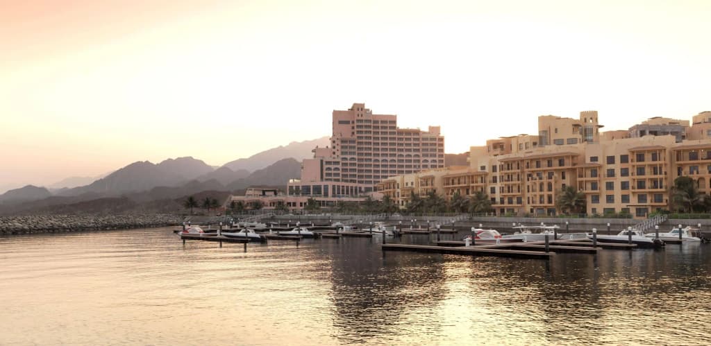 Fairmont Fujairah Beach Resort - photo 32