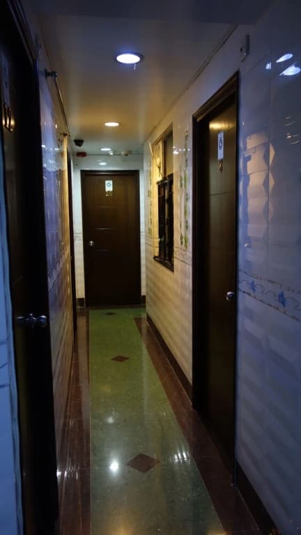 New China Guesthouse - photo 14