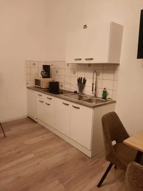 Extended Stay 3 Budget Apartments - photo 15