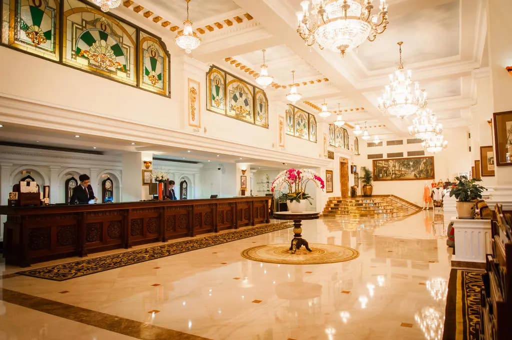 Hotel Majestic Saigon - photo 12
