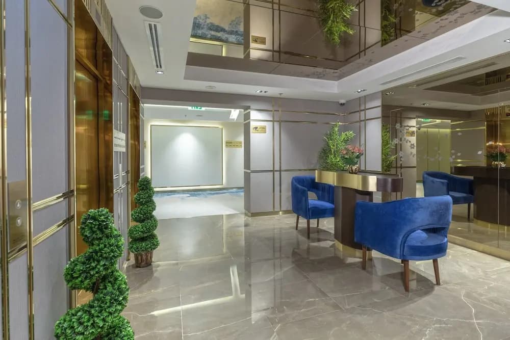 Green Park Hotel - photo 12