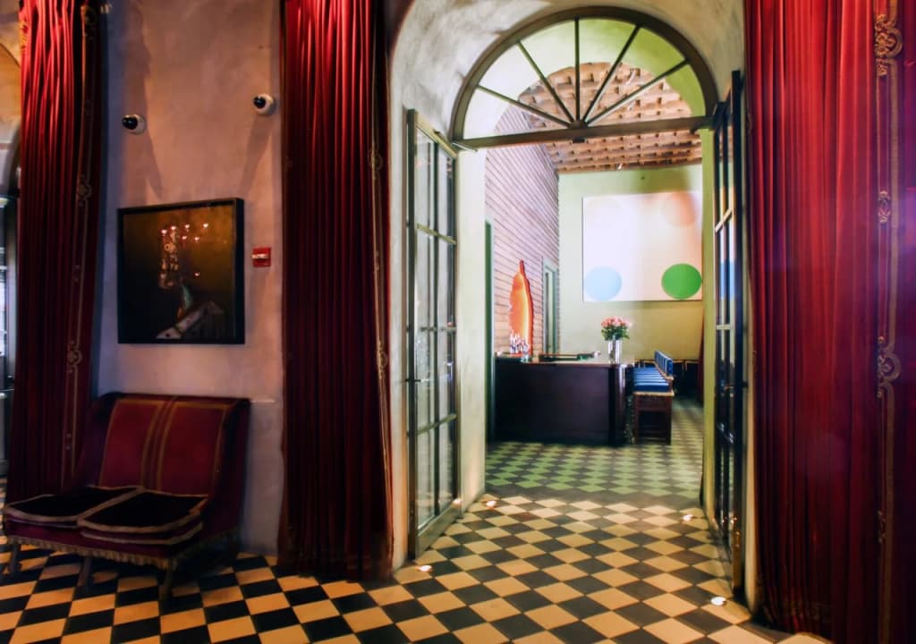 Gramercy Park Hotel - photo 10