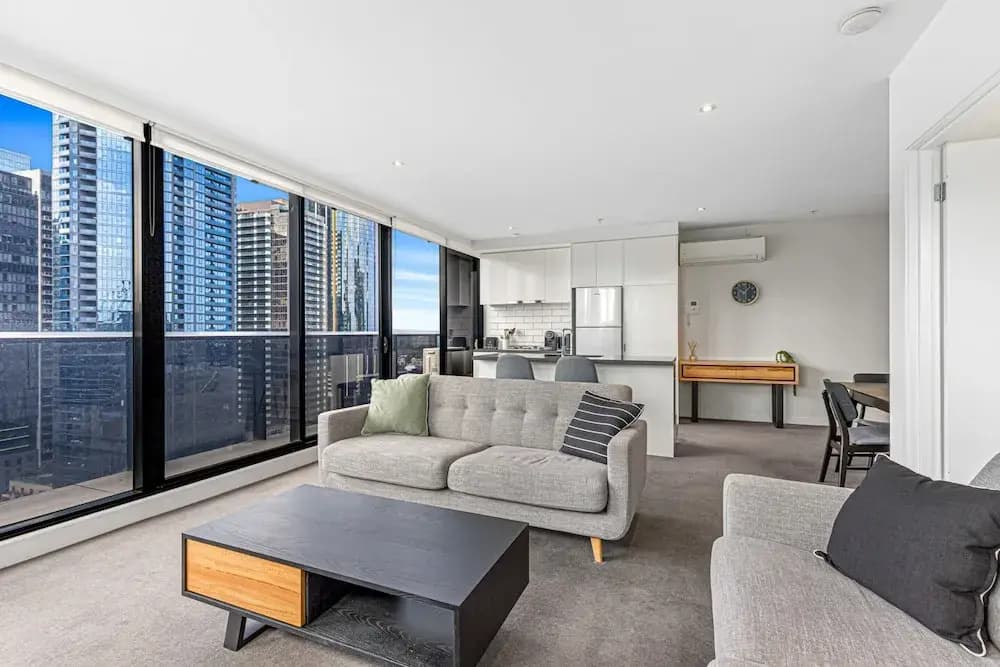 Pristine 2-bed Unit With Beautiful City Landscape - photo 7