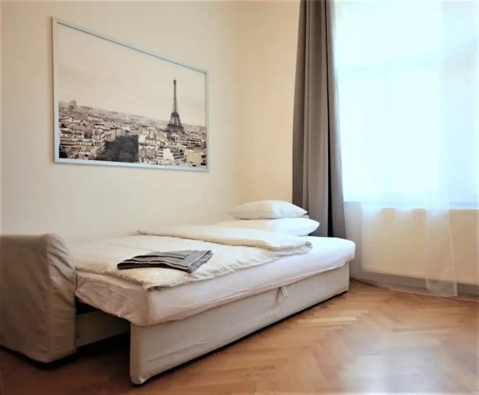 City Castle Aparthotel - photo 2