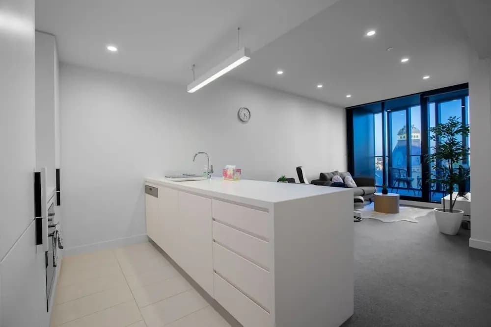 Sumptuous Incredible Cozy 2 Bed Near Cbd - photo 16