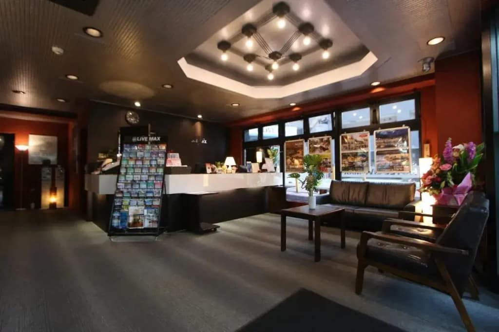 Hotel Livemax BUDGET Fuchu - photo 19