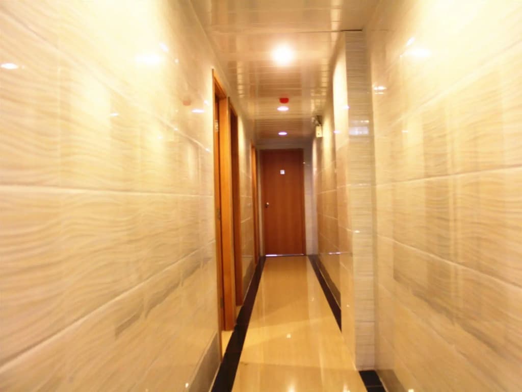 Gold Keep Hostel - photo 9