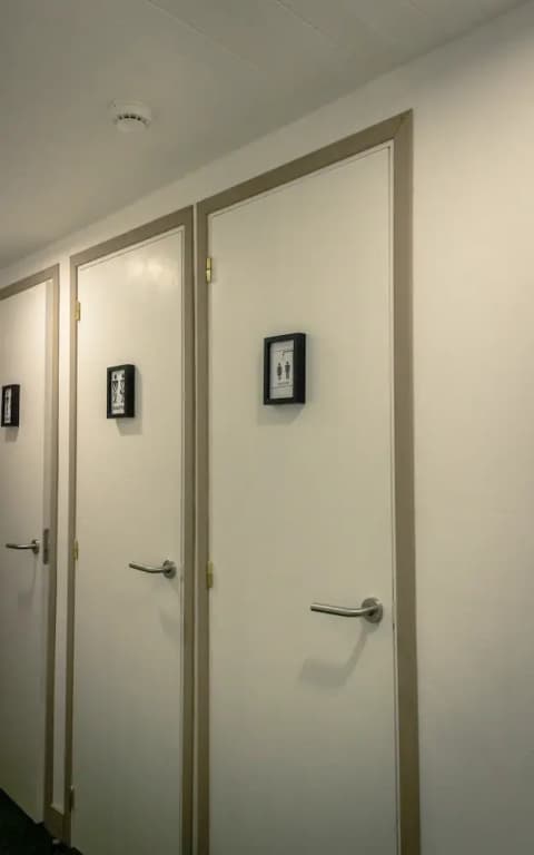 Suave Lisboa Hostel - photo 9