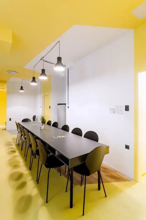 Essential Hostel - photo 16
