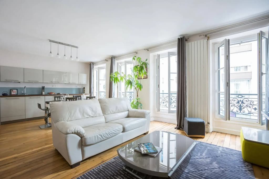 onefinestay - Bastille Apartments - photo 2