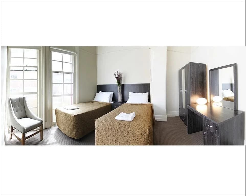 Keg & Brew Hotel - photo 2