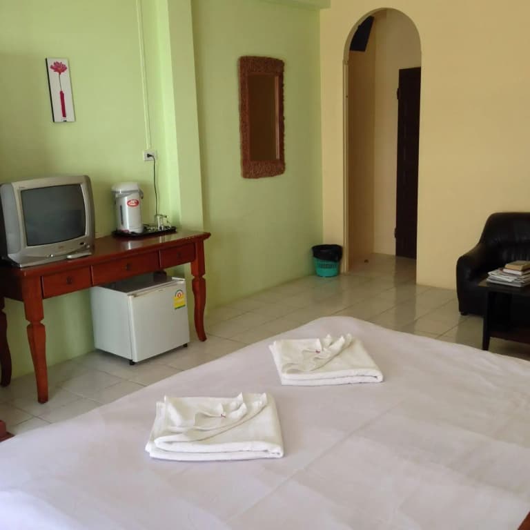 Tropicoza Guest House - photo 5