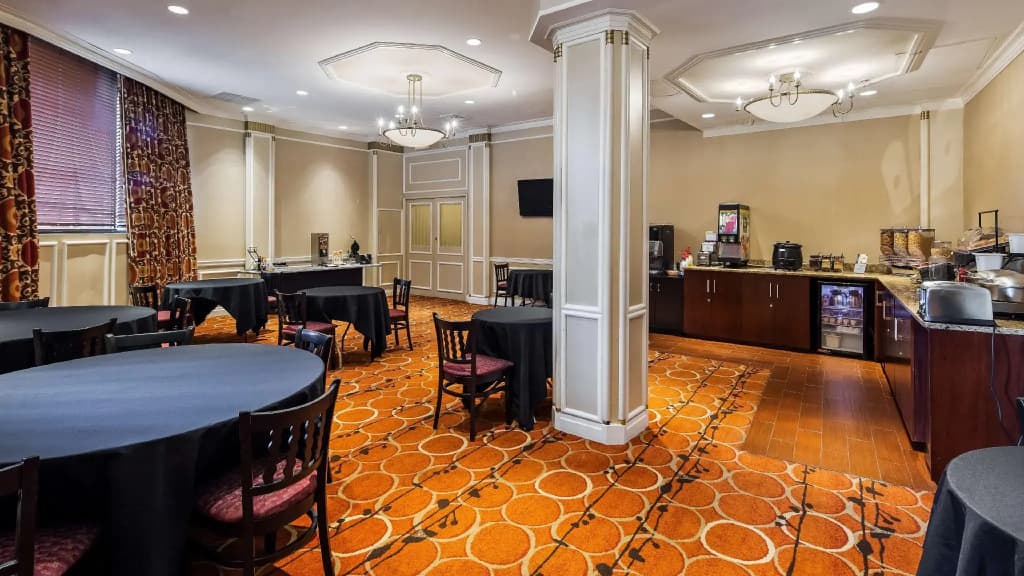 Best Western Queens Gold Coast - photo 25