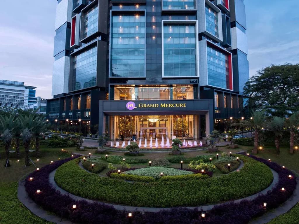 Grand Mercure Jakarta Kemayoran - photo 1