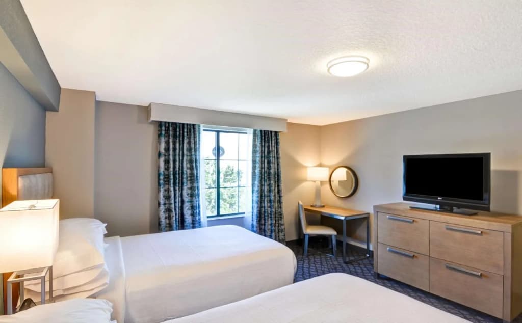 Embassy Suites Orlando Downtown - photo 7